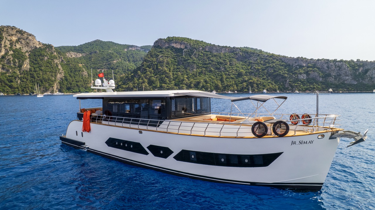 Yacht image